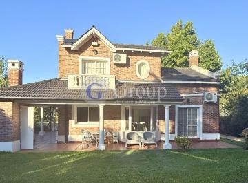 Casa · 170m² · 5 Ambientes · 2 Cocheras · Casa en Venta en La Delfina, Pilar con Pileta