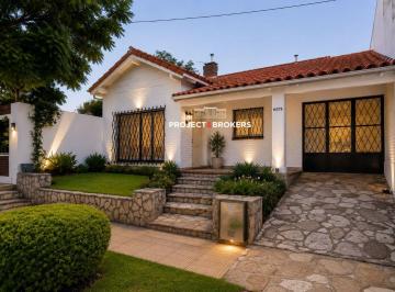 Casa de 4 ambientes, Morón · Casa de 4 Ambientes en Venta en Castelar Norte