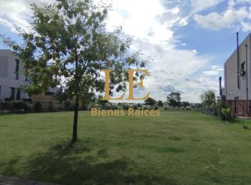Terreno · 900m² · Lote en Venta en El Cantón
