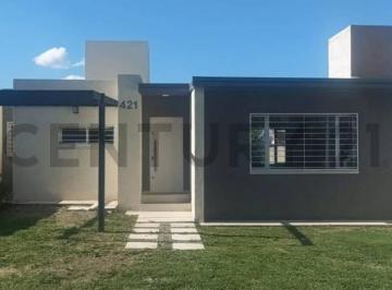 Casa · 96m² · 2 Dormitorios · Casa Nueva a Estrenar en Santa María de Punilla – Diseño Moderno y Naturaleza Serrana