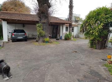 Casa de 5 ambientes, Quilmes · Importante Casa 5 Ambientes en Venta a m de Estacion Bernal