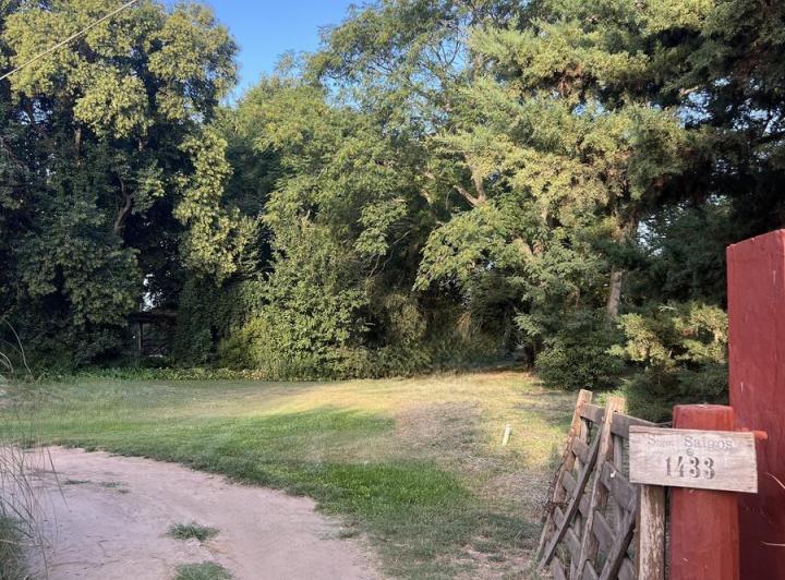 Terreno · 1097m²