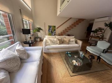 Departamento · 87m² · 3 Ambientes · 1 Cochera · Excepcional Inmueble en Alquiler!