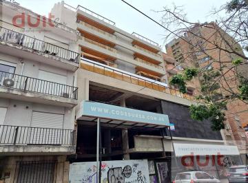 Departamento · 60m² · 4 Ambientes · Duit Propiedades Presenta Excelente Unidad en El Edificio Alcazar II