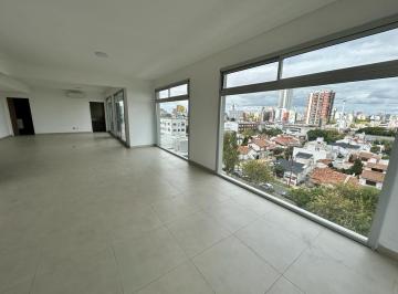 Departamento · 80m² · 3 Ambientes · 1 Cochera · Aristóbulo del Valle Coliving