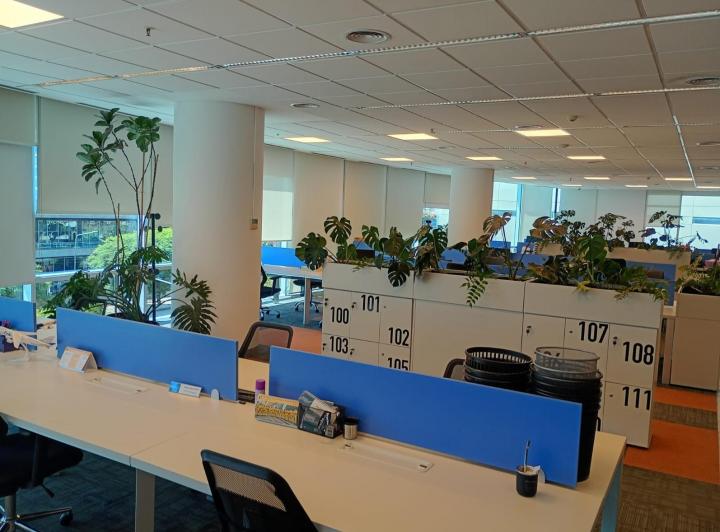 Oficina comercial · 557m² · 1 Ambiente · 9 Cocheras