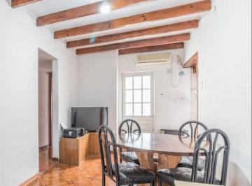 Departamento de 3 ambientes, Quilmes · Venta PH Interno Departamento 3 Amb con Patio - Bernal