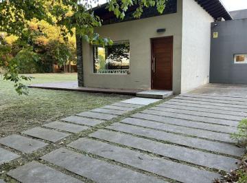 Casa de 1 ambiente, Miramar · Casa en Venta en El Barrio Las Lomas de Miramar