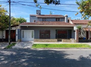 Casa · 220m² · 4 Ambientes · 2 Cocheras · Venta Casa Tres Ambientes Muñiz San Miguel