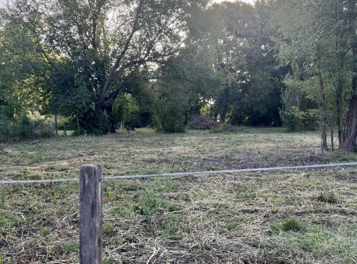 Terreno · 1097m²