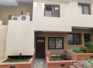 Departamento de 3 ambientes, Villa Carlos Paz · Alquiler Villa Carlos Paz - 2 Dorm. - 2 Baños - Patio - Cochera - Pileta