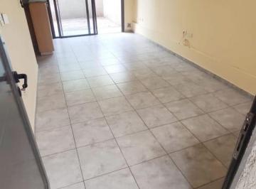 Departamento de 3 ambientes, Villa Carlos Paz · Alquiler Villa Carlos Paz - 2 Dorm. - 2 Baños - Cochera - Pileta