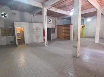 Bodega-Galpón · 150m² · Alquiler Galpon 150 m² en Paso del Rey