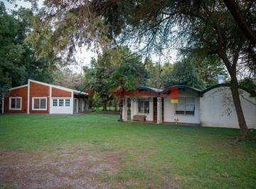 Casa de 4 ambientes, San Vicente · Casa Quinta Sobre Av en San Vicente