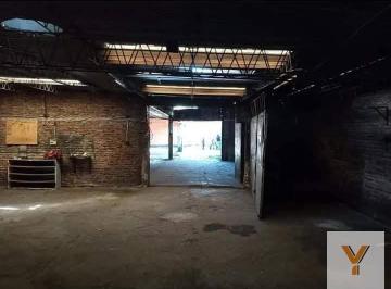 Depósito · 350m² · 1 Ambiente · Depósito en Alquiler - 350 m² - La Plata