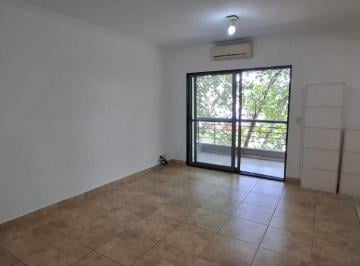 Departamento de 2 ambientes, Villa Urquiza · 2 Ambientes Al Frente con Balcon Comodo Living Comedor con Amplia Cocina con Desayunador Integrada
