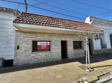Casa de 6 ambientes, Ensenada · Hermosa Casa Céntrica
