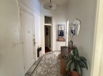 Departamento · 94m² · 4 Ambientes · Departamento en Recoleta