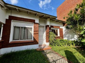 Casa de 5 ambientes, Ensenada · Hermosa Casa con Cochera