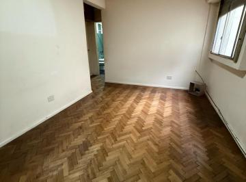Departamento · 37m² · 2 Ambientes · Bajas Expensas - Apto Profesional - Divino 2 Ambientes con Lavadero Al Contrafrente Muy Silencioso
