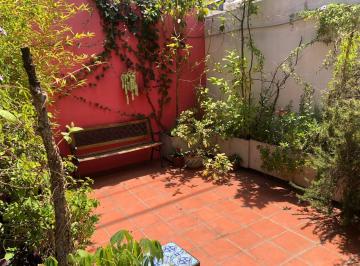 PH de 4 ambientes, San Telmo · PH 4 Amb y 1/2 + Patio + Terraza + Quincho, Soleado y Silencioso.