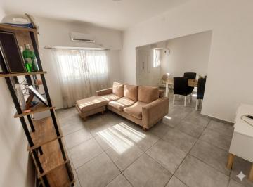 Casa 200m² Alquiler Morón · PH 3 Amb Refaccionado a Nuevo con Terraza y Cochera – Morón Centro