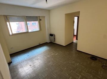 Departamento · 40m² · 2 Ambientes · Depto 1 Dormitorio en 56 Entre 9 y 10 - La Plata
