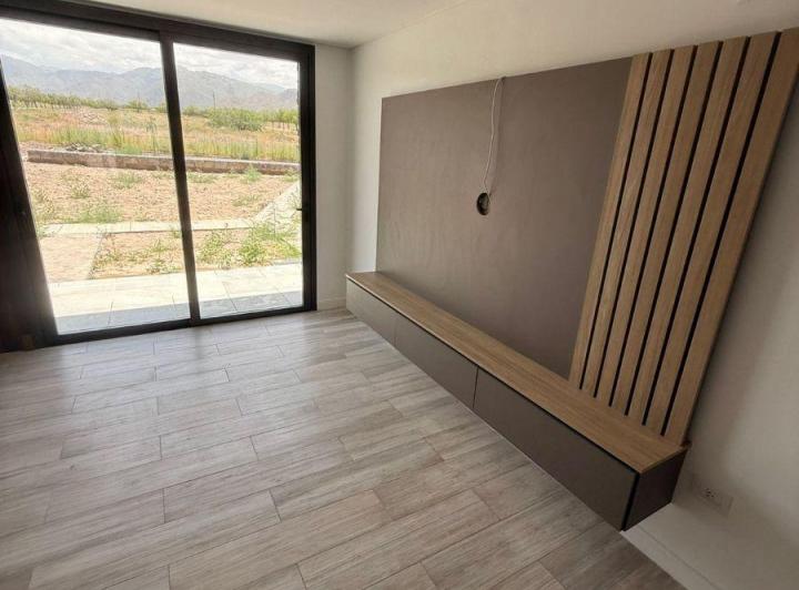 Casa · 90m² · 3 Ambientes · 1 Cochera