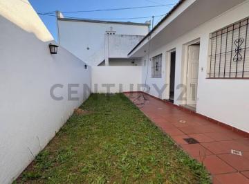 PH · 35m² · 3 Ambientes · Venta PH Interno de 1 Dormitorio en Los Hornos – Excelente Ubicación