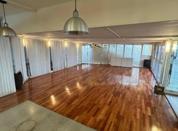 Oficina comercial · 275m² · 5 Cocheras · Alquiler de Oficina por Costanera Norte