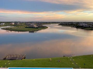 Departamento · 65m² · 2 Ambientes · 1 Cochera · Departamento Al Lago en Nordelta