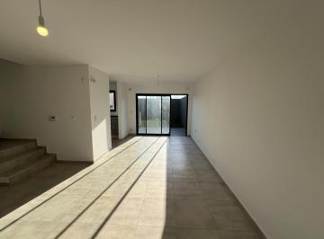 Presentamos esta propiedad ubicada en la zona de mayor crecimiento del suroeste · Rincones de Manantiales - a Estrenar Duplex de 3 Dorm. y 3 Baños