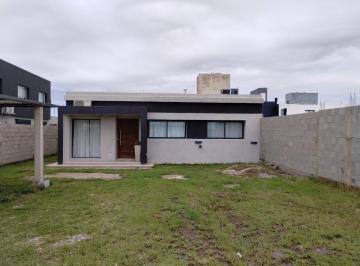 Casa de 8 ambientes, Córdoba · Alquilo Casa Temporal en Docta Cordoba