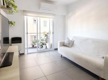 VEP-VEP-680_2 · Departamento Luminoso 2 Amb con Balcón a m de Estación Villa Bosch Venta 