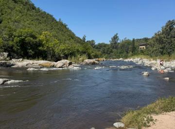 Casa de 4 ambientes, La Serranita · ¡Frente Al Río! Vendo Casa en La Serranita - Dueño Directo - Sin Comisión Inmbol.
