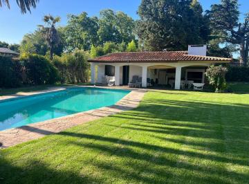 Casa · 50m² · 3 Ambientes · Casa en Mapuche C. C