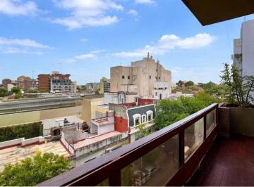 Departamento de 3 ambientes, San Cristobal · 3 Ambientes en San Cristóbal | 5° Piso con Vista Abierta, Súper Luminoso y Cochera