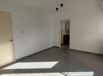 Departamento · 35m² · 2 Ambientes · Departamento 2 Amb. con Balcón en San Martín Centro