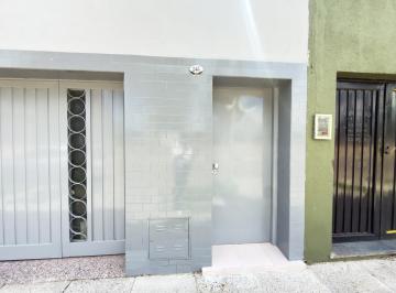 PH · 50m² · 2 Ambientes · PH en Lomas del Mirador