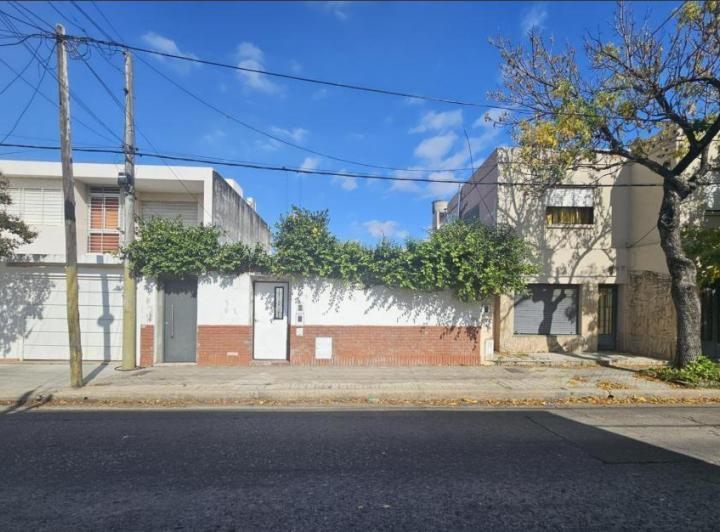 Terreno · 245m²
