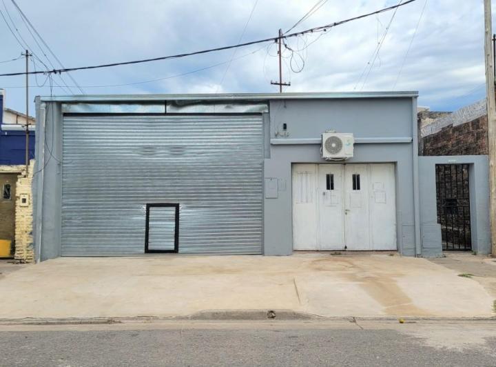 Bodega-Galpón · 207m²