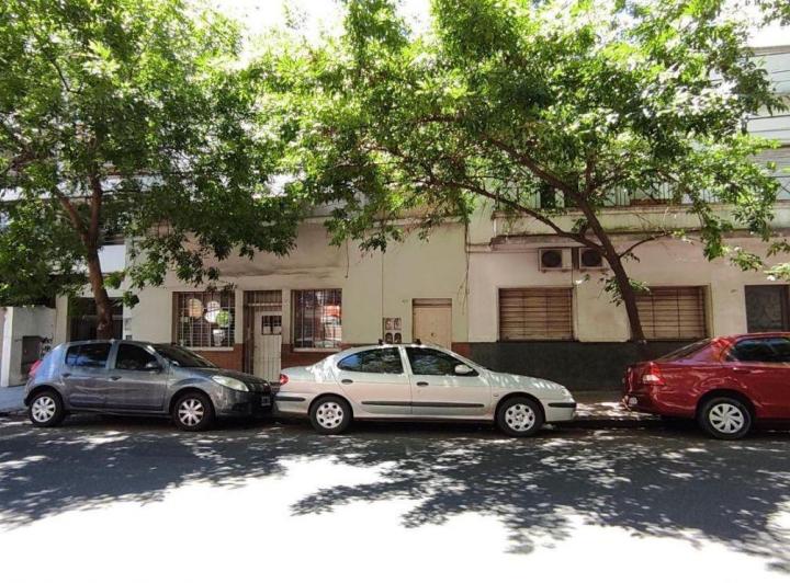 Terreno · 255m²