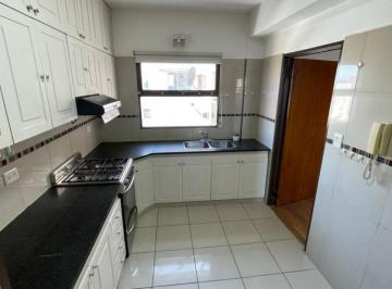 Departamento de 6 ambientes, Cipolletti · Depto Centrico de 3 Dorm. 3 Baños