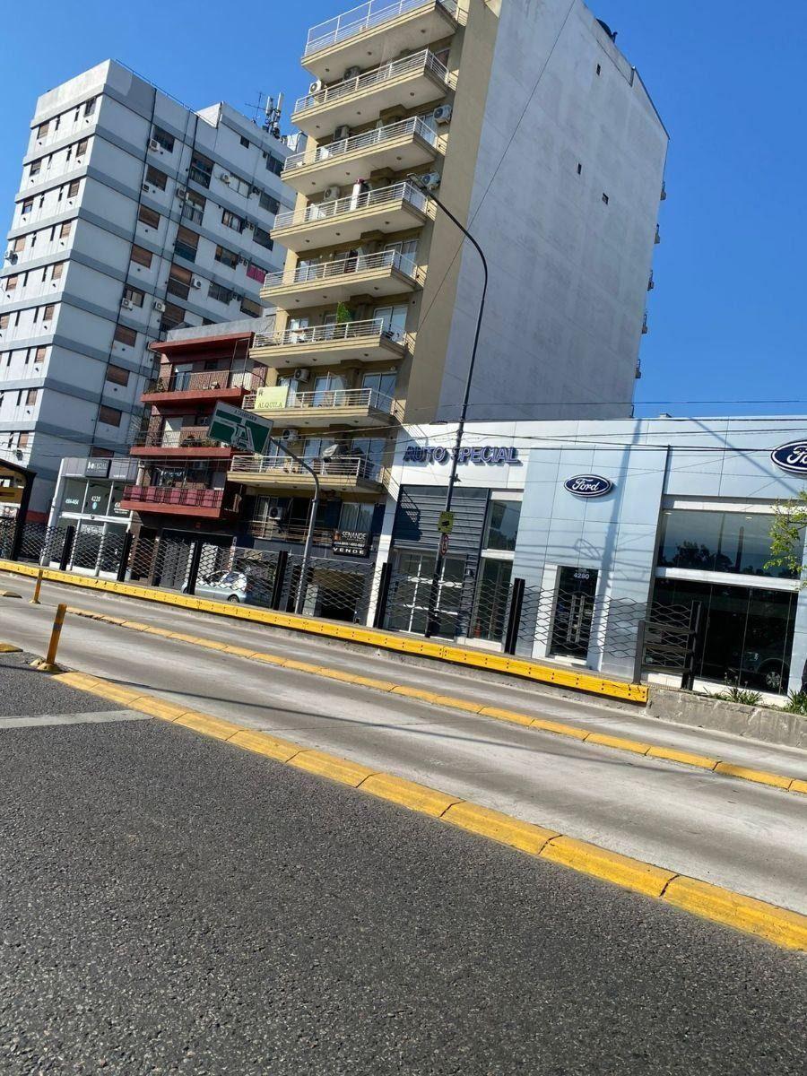 Av. S. Martín 4268