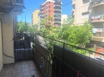 PH · 70m² · 3 Ambientes · PH Al Frente con Balcon a m de Plaza Colombia