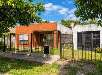 c16d3746-43b1-42f8-8c1f-9ff814938dd2.png · Casa con Jardín, Cochera y Lote de 281 m² en Garín