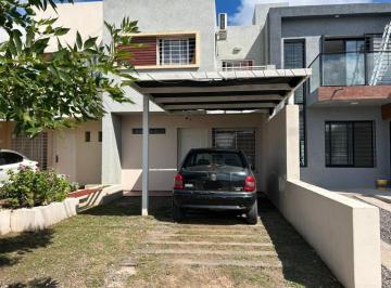 Casa de 5 ambientes, Córdoba · Imperdible! - Dos Dorm. Más Escritorio