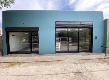 Local comercial · 190m² · Local en Alquiler en 168 E/ 521 y 522