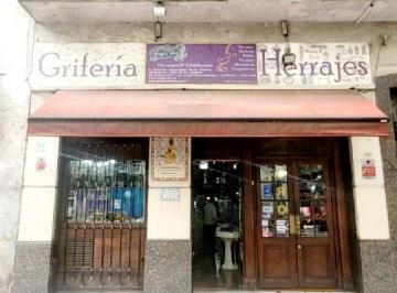 Local comercial , Monserrat · Local Sobre Av de Mayo, Apto Todo Destino