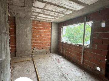 Departamento · 44m² · 3 Ambientes · Departamento en Venta 1 Dormitorio con Balcon - Oportunidad